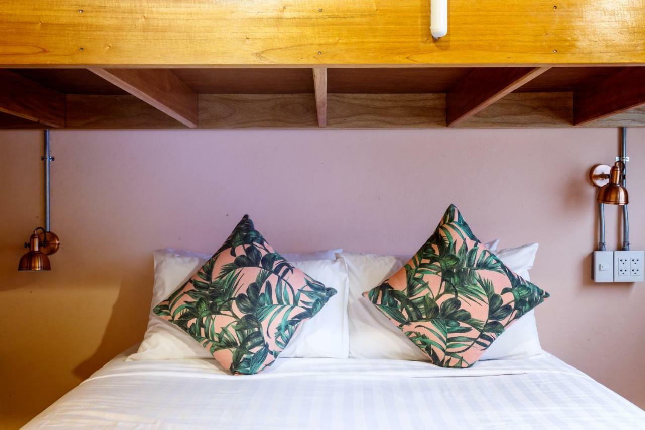 A Local Something Hostel Trang Ngoại thất bức ảnh