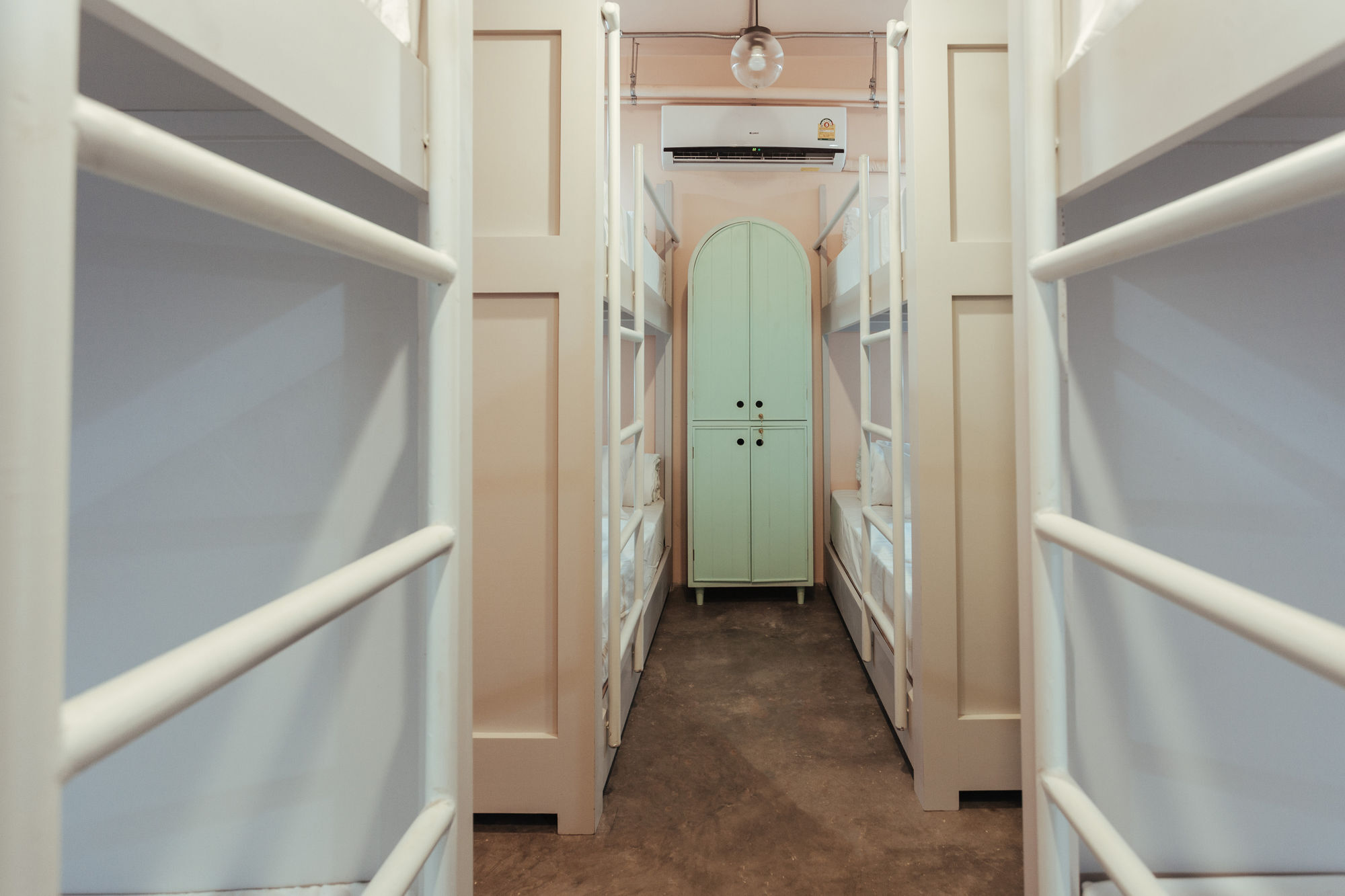 A Local Something Hostel Trang Ngoại thất bức ảnh